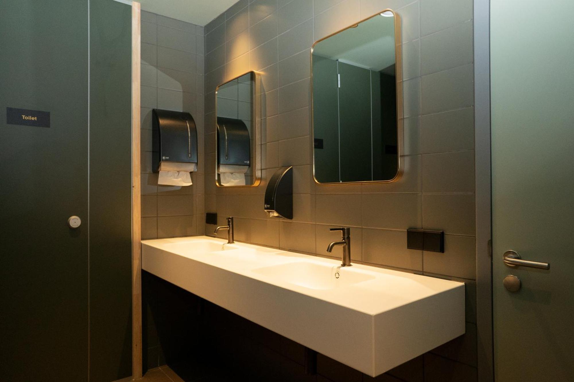 אמסטרדם The Elephant Hostel מראה חיצוני תמונה